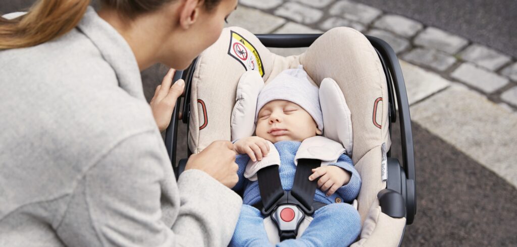 Newborn car seat2